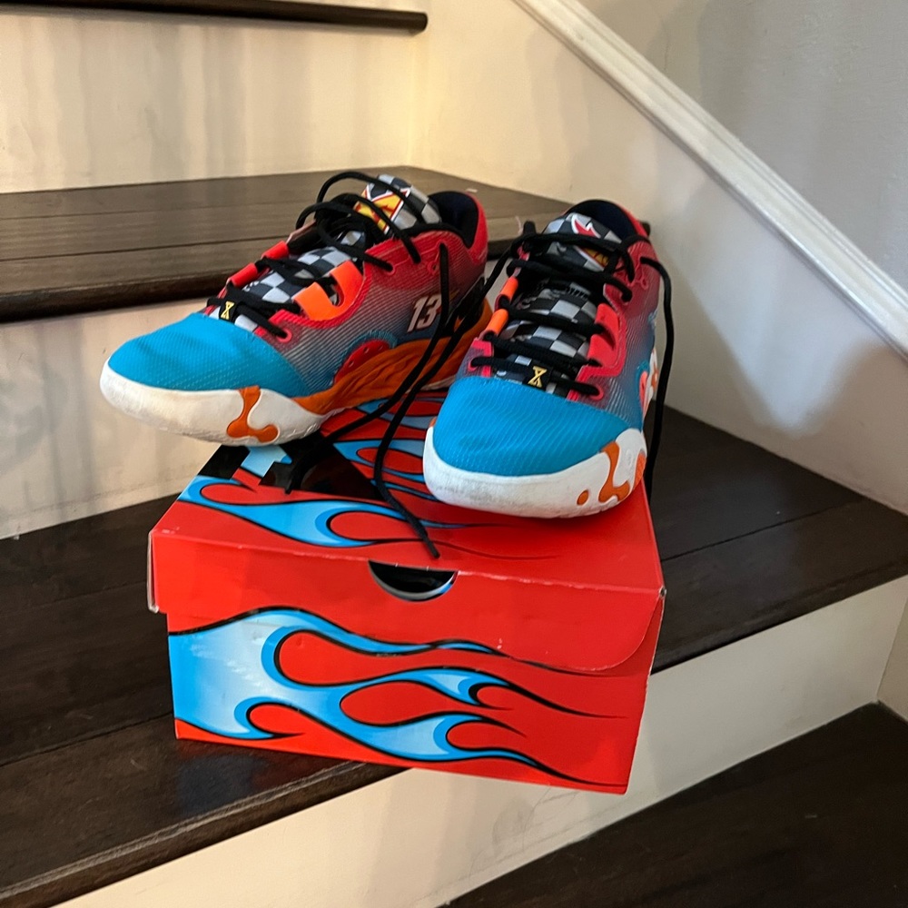 Mens Nike Paul George Hot Wheel edition
